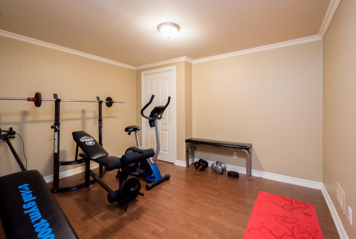 16 Saint Clare Boulevard Vaughan 16 Saint Clare Boulevard Vaughan