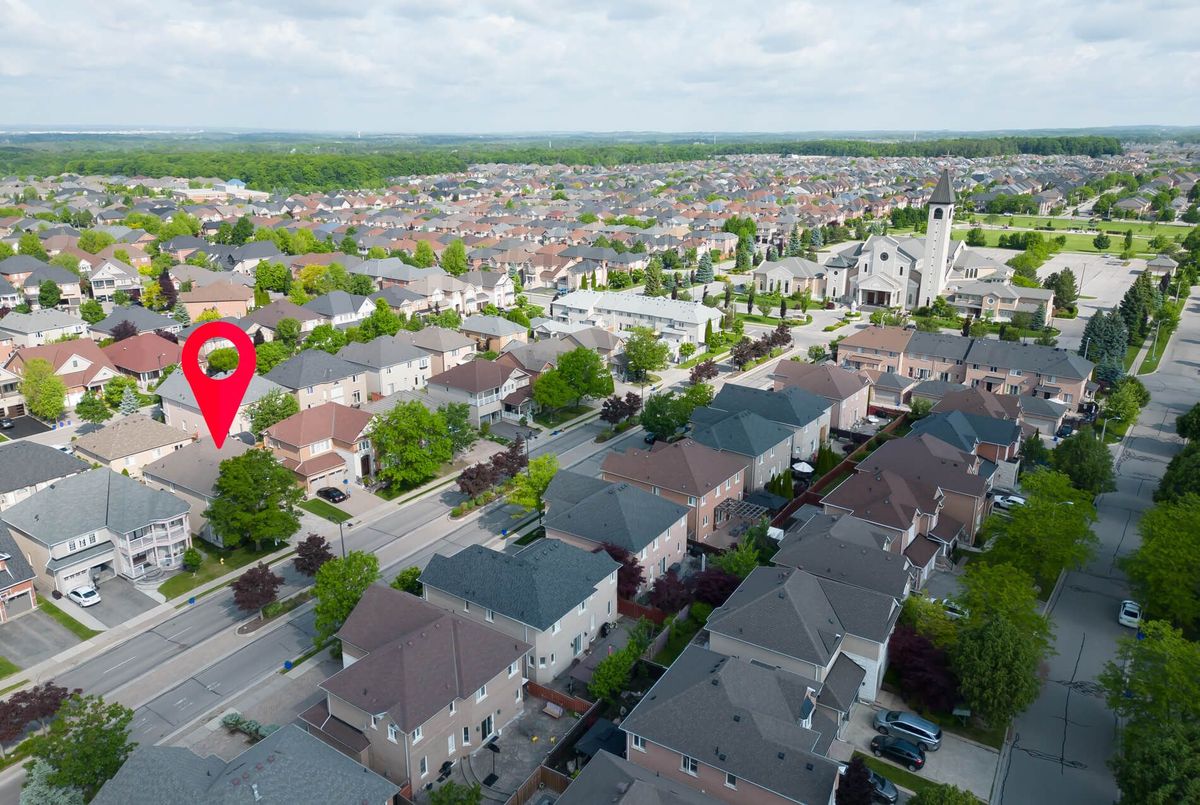 16 Saint Clare Boulevard Vaughan 16 Saint Clare Boulevard Vaughan