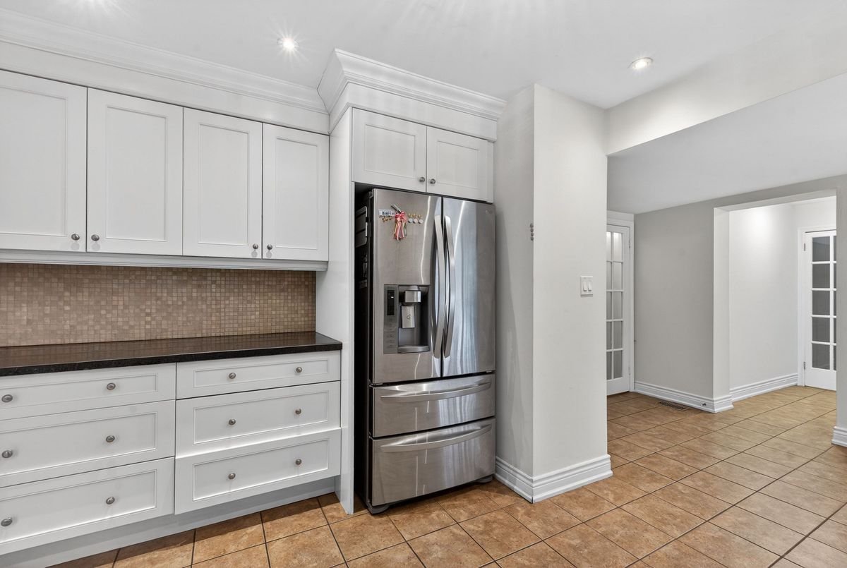 215 Grandview Avenue Markham 215 Grandview Avenue Markham