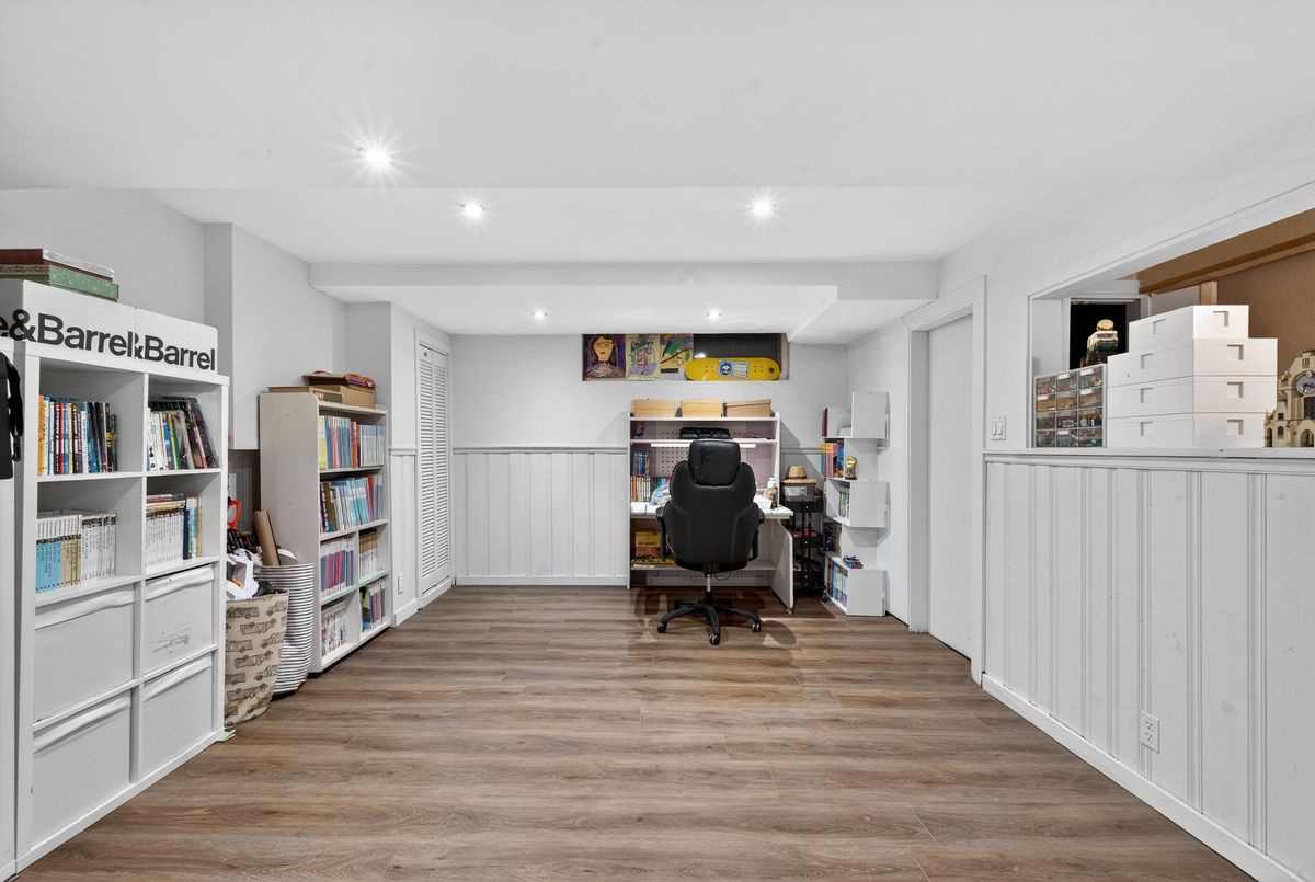 215 Grandview Avenue Markham 215 Grandview Avenue Markham