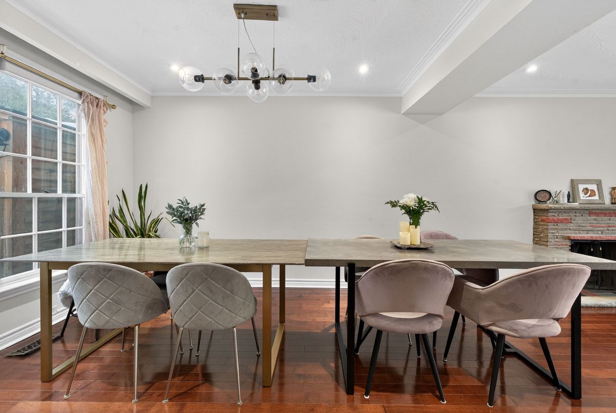 215 Grandview Avenue Markham 215 Grandview Avenue Markham