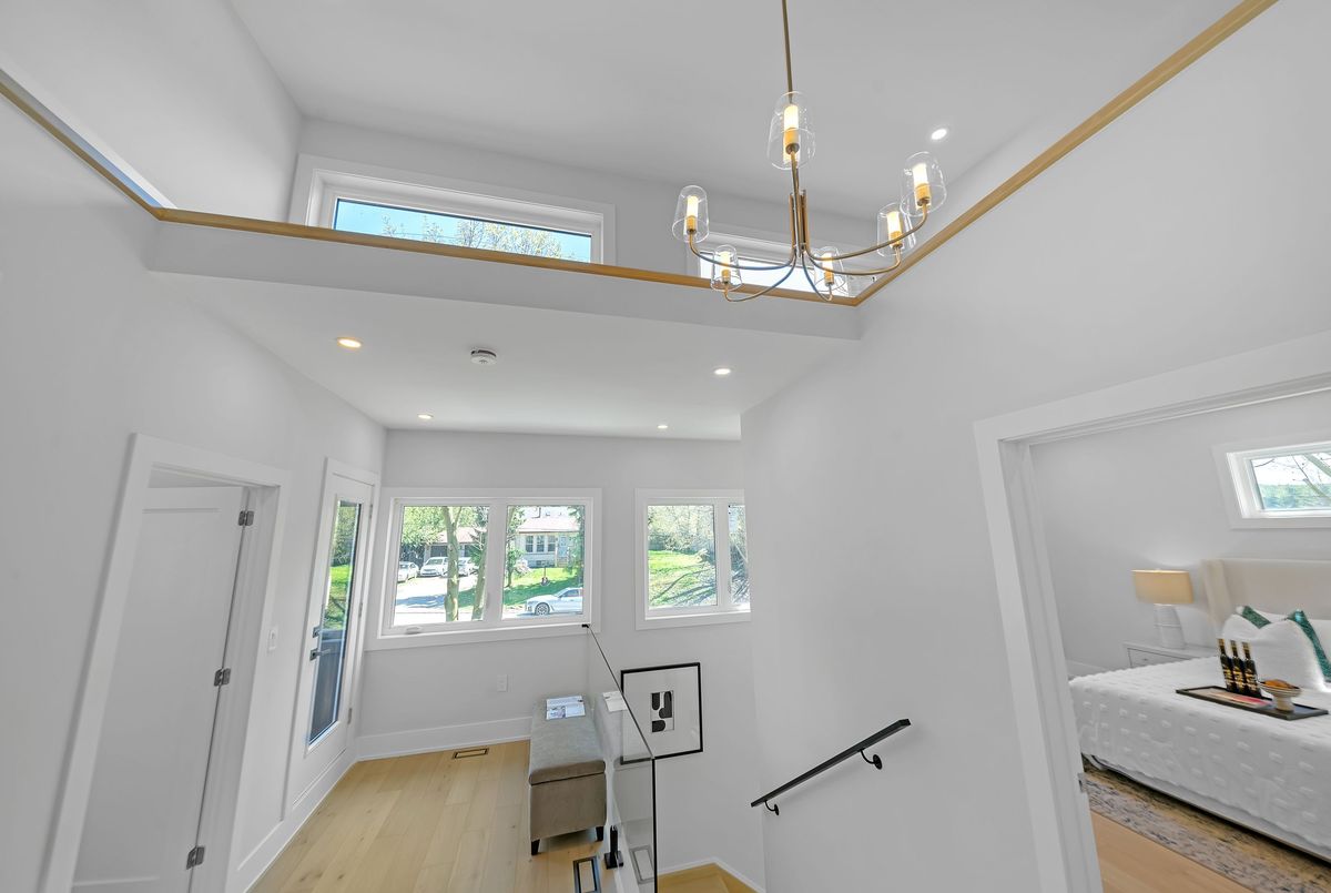 6030 Hillsdale Drive Whitchurch-Stouffville 6030 Hillsdale Drive Whitchurch-Stouffville