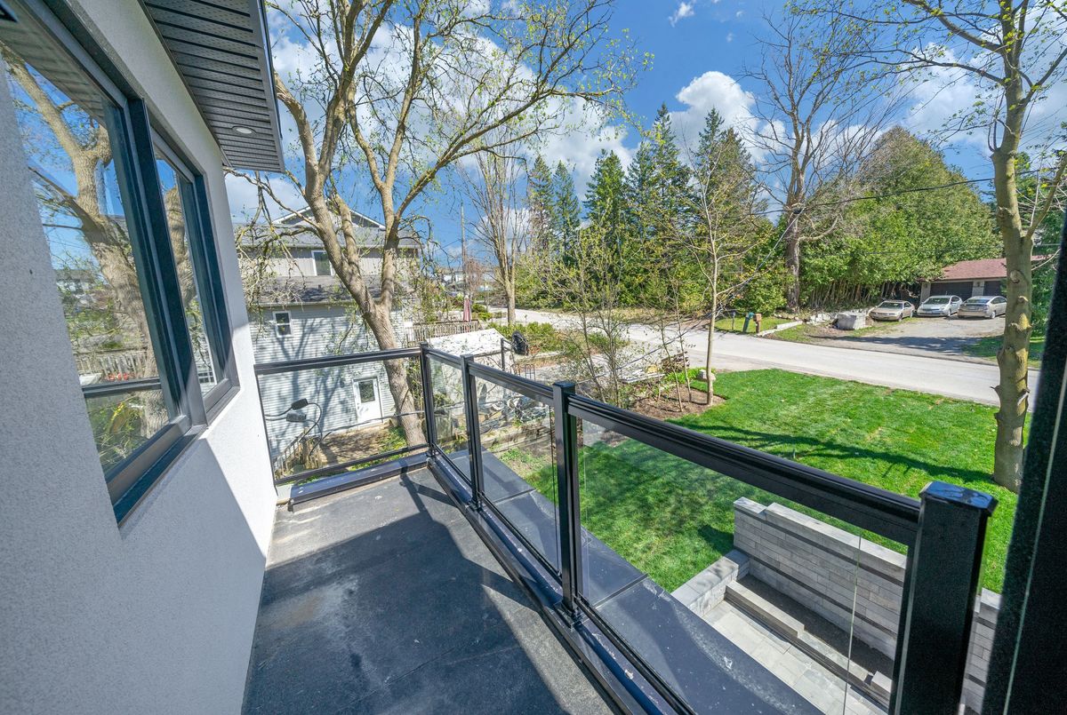 6030 Hillsdale Drive Whitchurch-Stouffville 6030 Hillsdale Drive Whitchurch-Stouffville