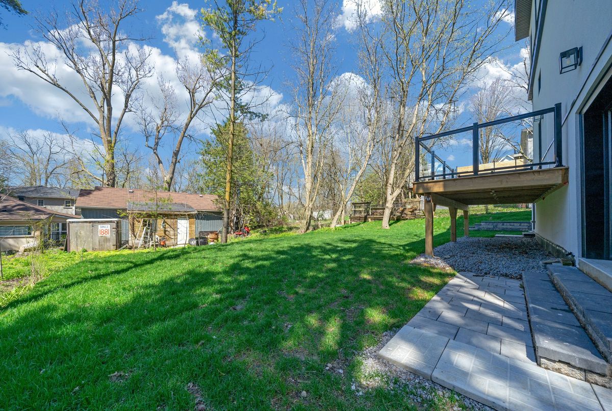 6030 Hillsdale Drive Whitchurch-Stouffville 6030 Hillsdale Drive Whitchurch-Stouffville