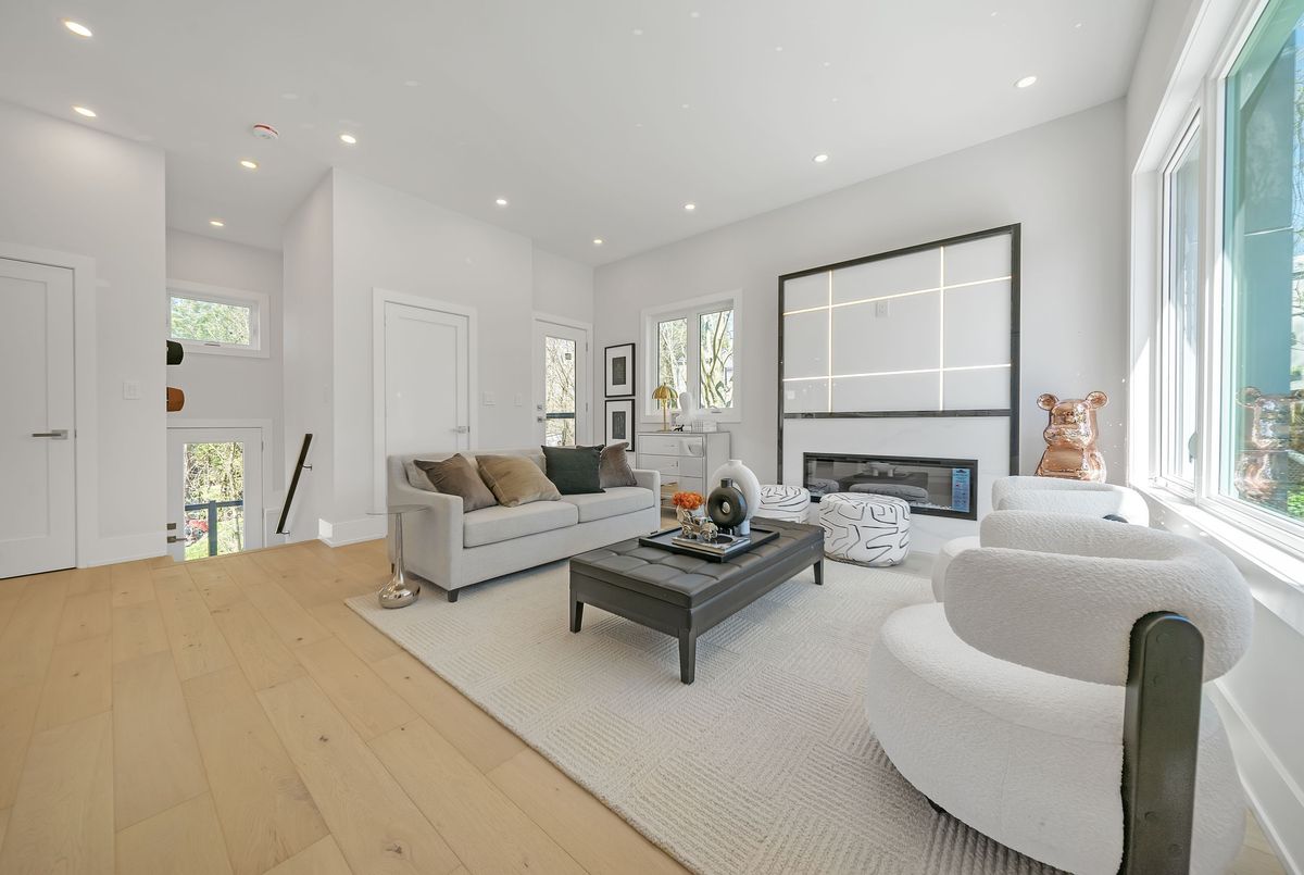 6030 Hillsdale Drive Whitchurch-Stouffville 6030 Hillsdale Drive Whitchurch-Stouffville