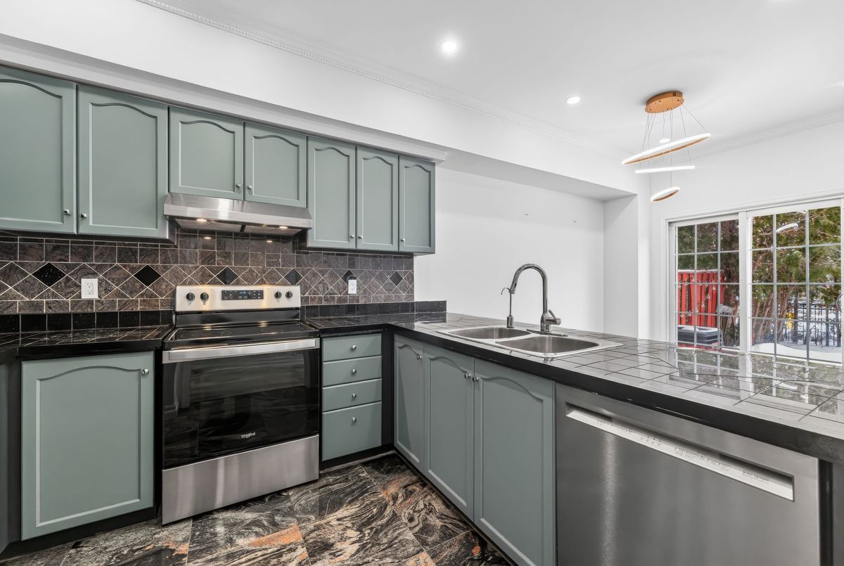 180 Blue Willow Drive Vaughan 180 Blue Willow Drive Vaughan