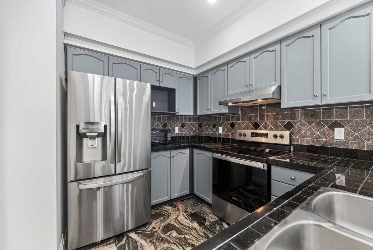 180 Blue Willow Drive Vaughan 180 Blue Willow Drive Vaughan