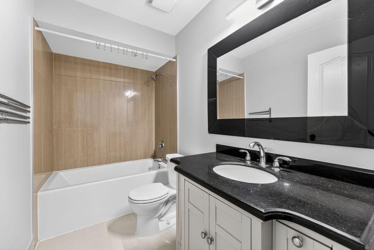180 Blue Willow Drive Vaughan 180 Blue Willow Drive Vaughan