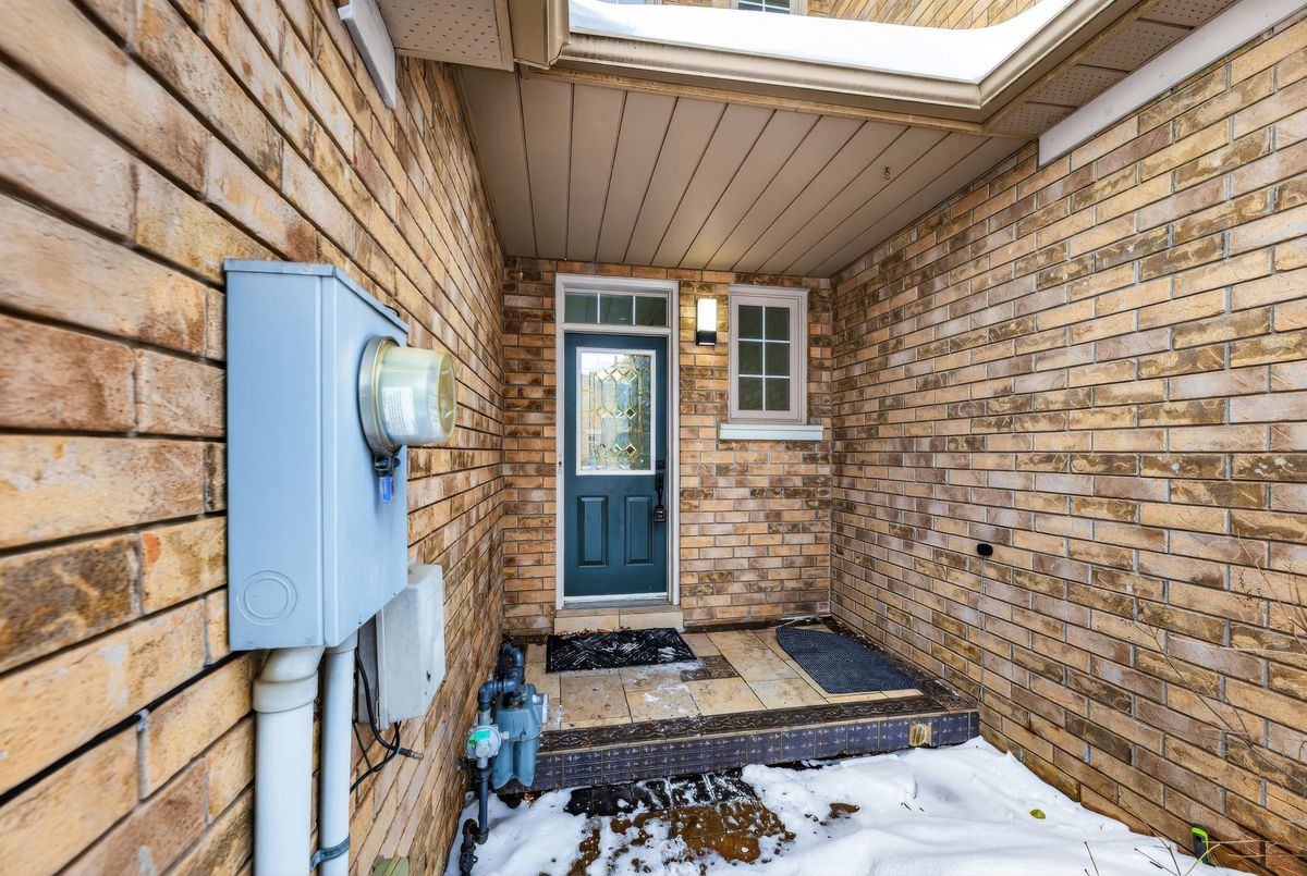 180 Blue Willow Drive Vaughan 180 Blue Willow Drive Vaughan