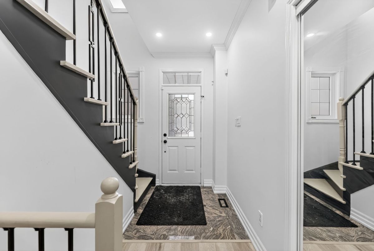 180 Blue Willow Drive Vaughan 180 Blue Willow Drive Vaughan