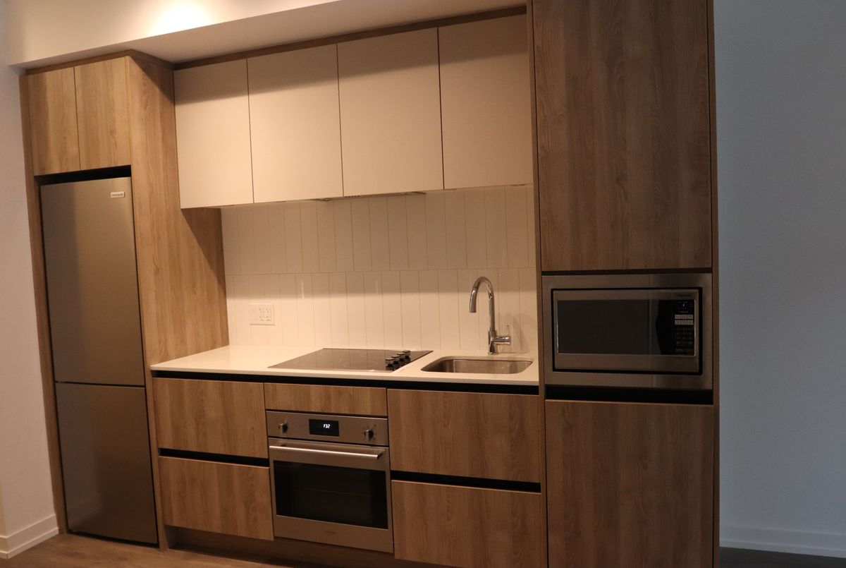 8 Beverley Glen Boulevard Vaughan 8 Beverley Glen Boulevard Vaughan