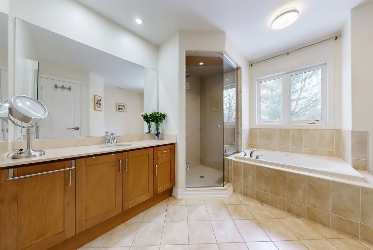 86 Eagle Peak Drive Richmond Hill 86 Eagle Peak Drive Richmond Hill