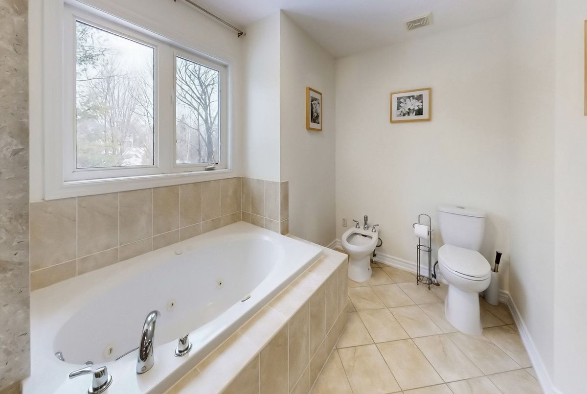 86 Eagle Peak Drive Richmond Hill 86 Eagle Peak Drive Richmond Hill