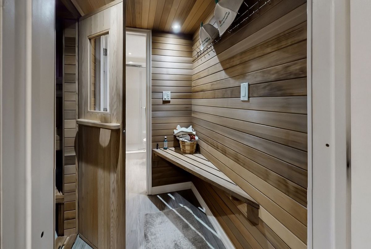 86 Eagle Peak Drive Richmond Hill 86 Eagle Peak Drive Richmond Hill