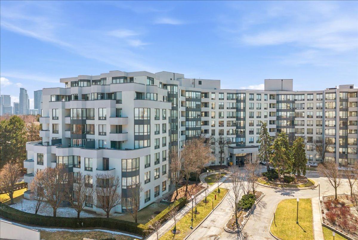 333 Clark Avenue W Vaughan 333 Clark Avenue W Vaughan