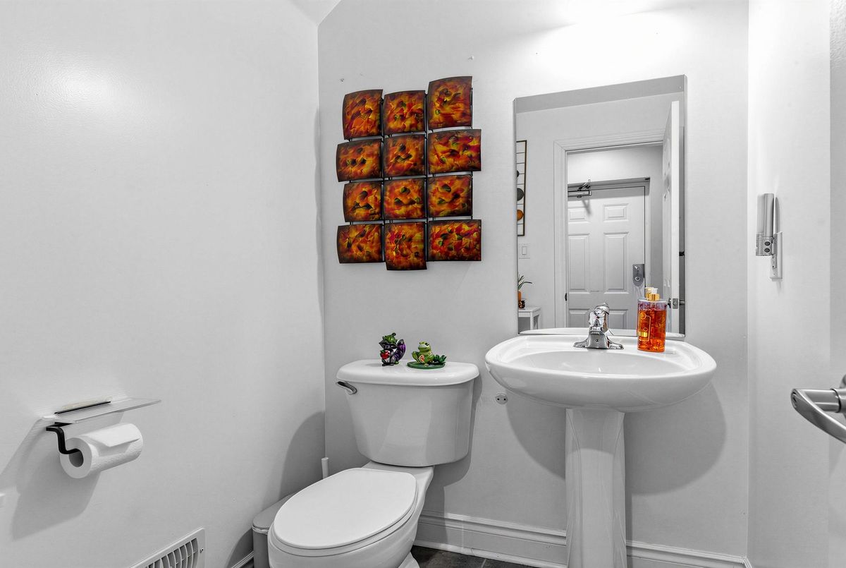 8 Brighton Place Vaughan 8 Brighton Place Vaughan