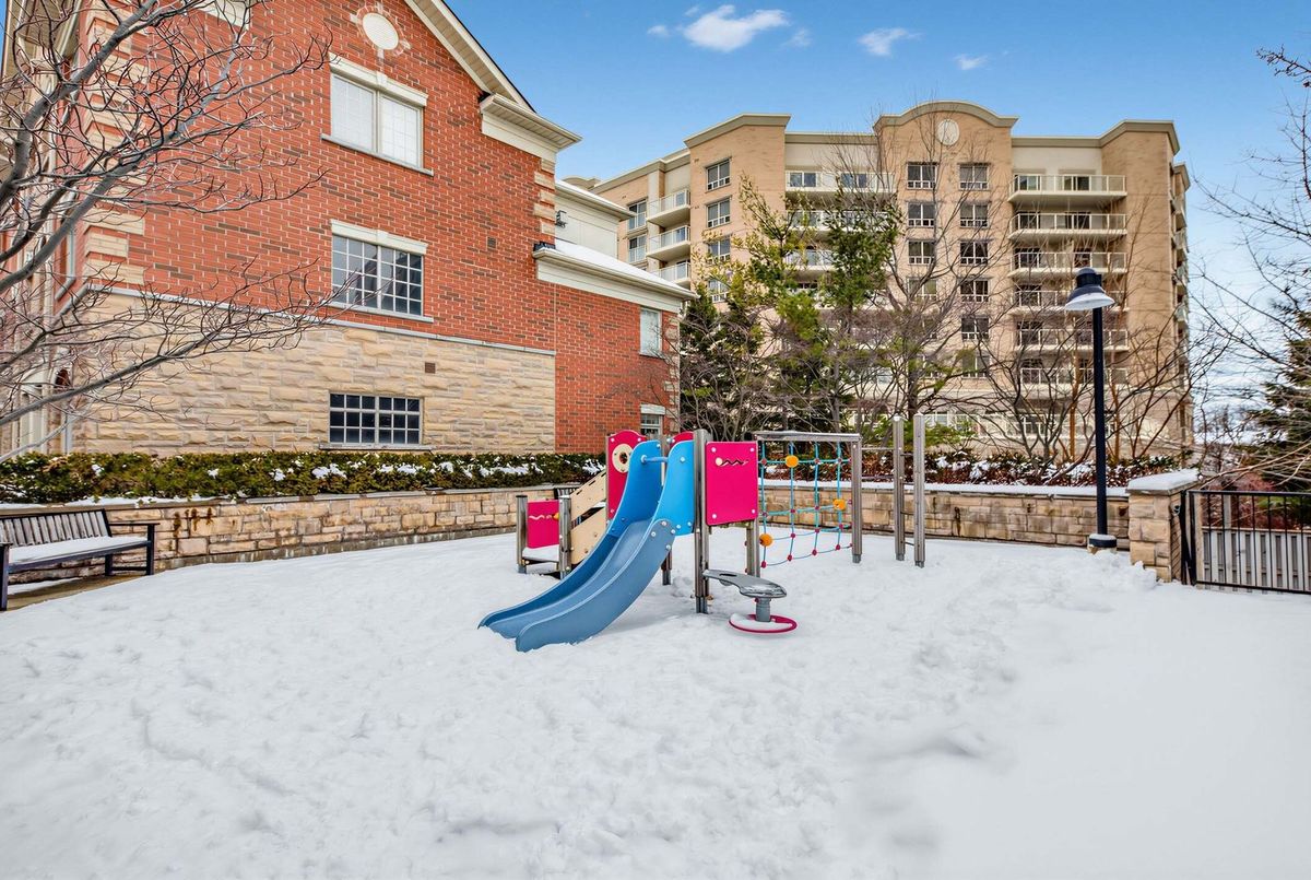 8 Brighton Place Vaughan 8 Brighton Place Vaughan