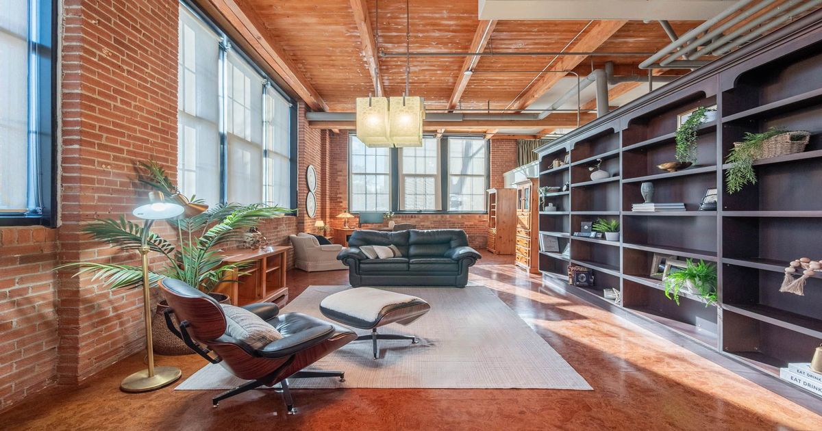 543 Timothy Street Newmarket