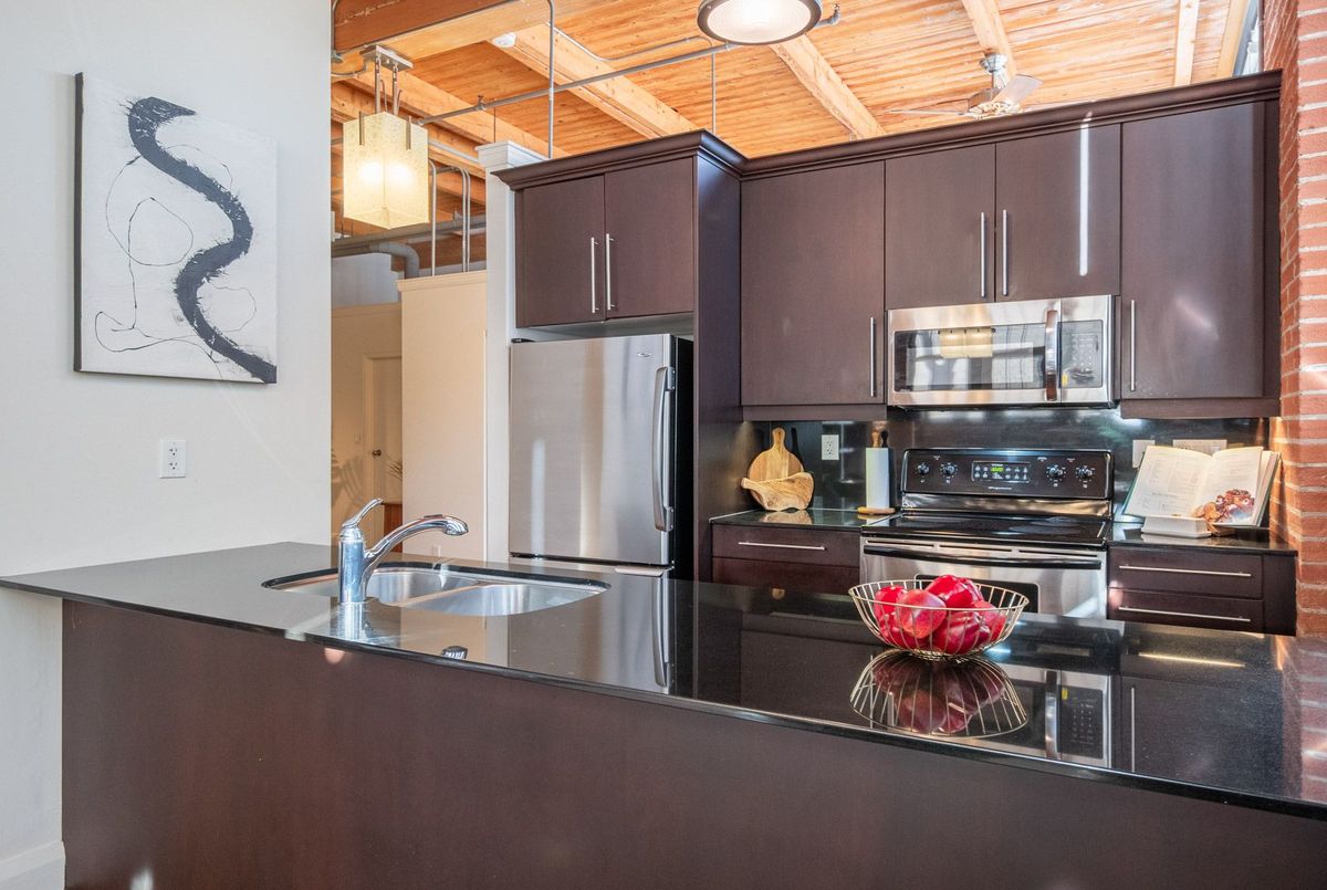 543 Timothy Street Newmarket 543 Timothy Street Newmarket