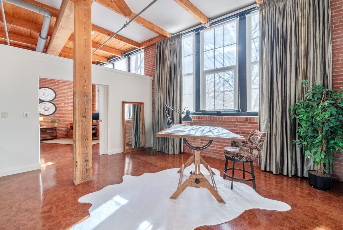 543 Timothy Street Newmarket 543 Timothy Street Newmarket