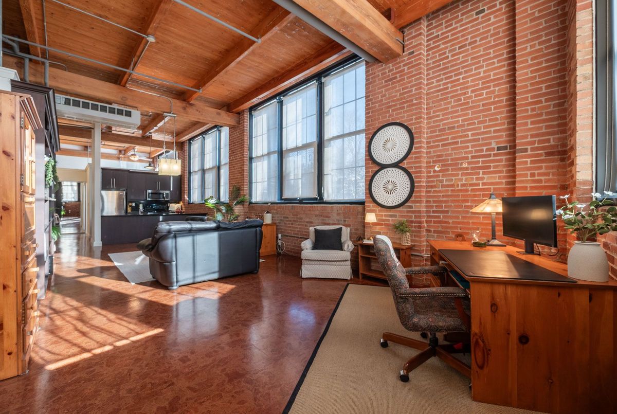 543 Timothy Street Newmarket 543 Timothy Street Newmarket