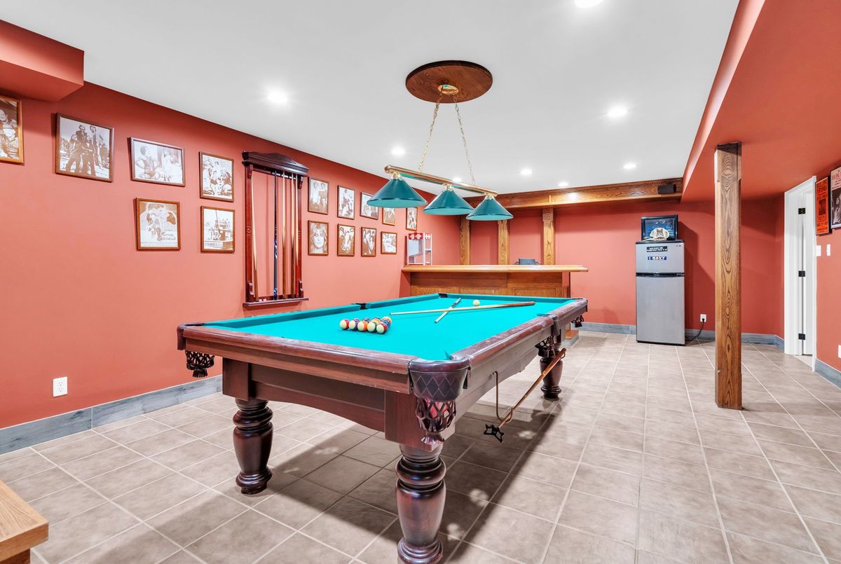 515 Lake Drive E Georgina 515 Lake Drive E Georgina