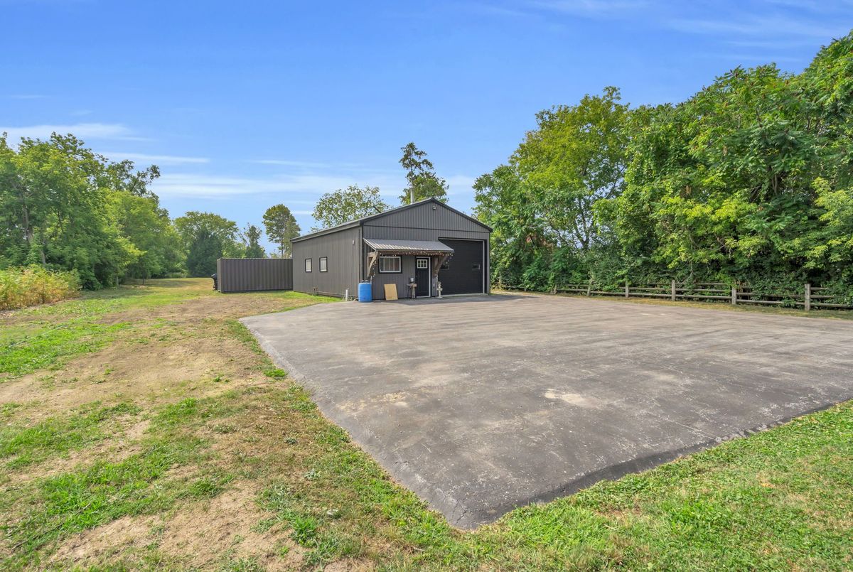 515 Lake Drive E Georgina 515 Lake Drive E Georgina