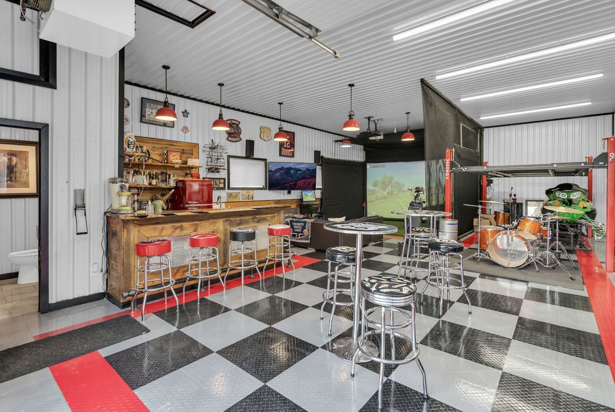 515 Lake Drive E Georgina 515 Lake Drive E Georgina