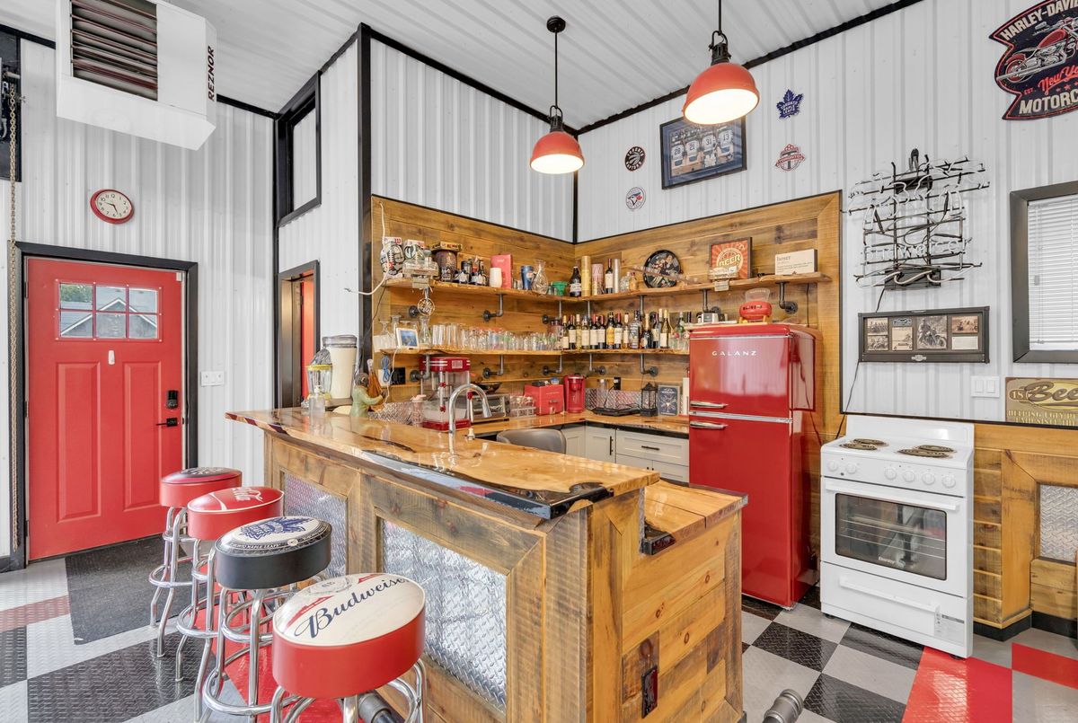 515 Lake Drive E Georgina 515 Lake Drive E Georgina