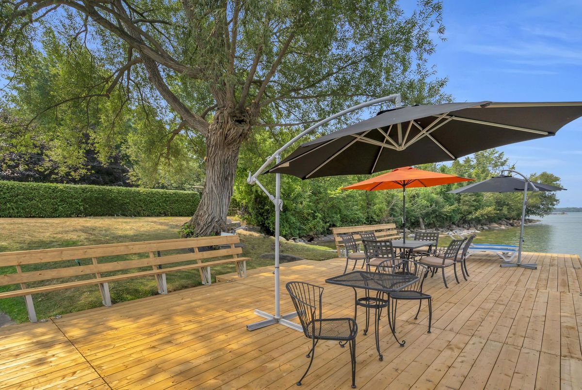 515 Lake Drive E Georgina 515 Lake Drive E Georgina