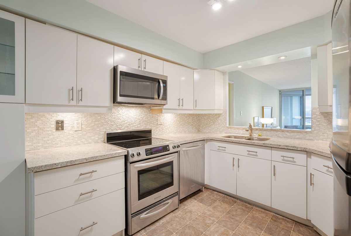 25 Austin Drive Markham 25 Austin Drive Markham