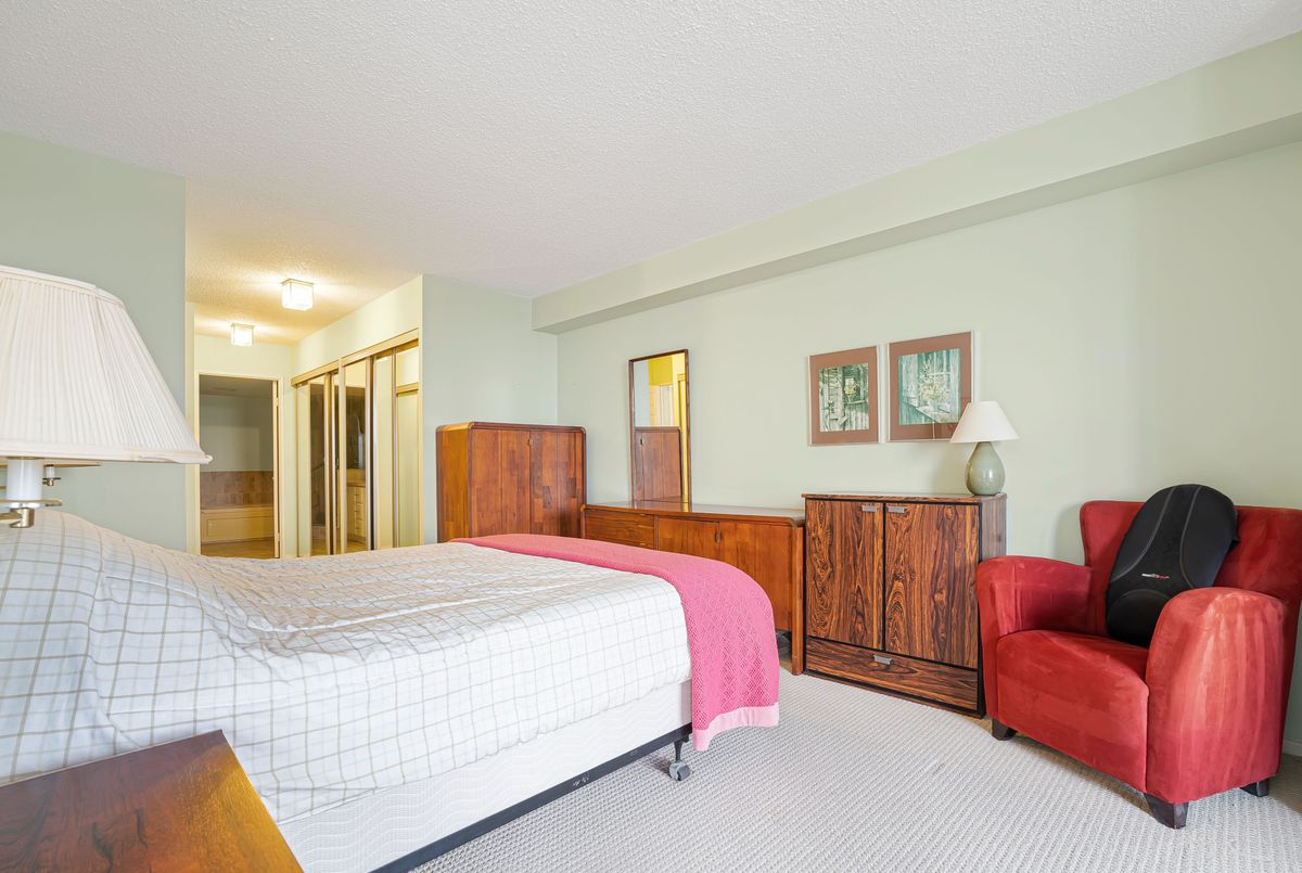 25 Austin Drive Markham 25 Austin Drive Markham