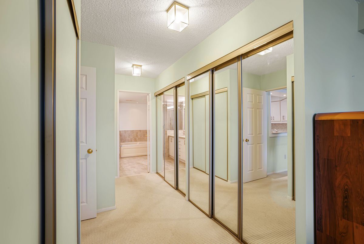 25 Austin Drive Markham 25 Austin Drive Markham