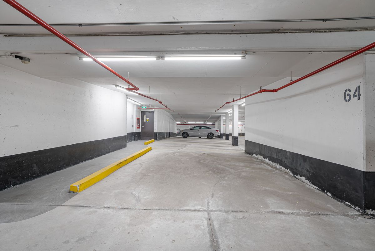 25 Austin Drive Markham 25 Austin Drive Markham