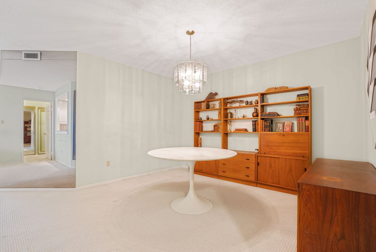 25 Austin Drive Markham 25 Austin Drive Markham