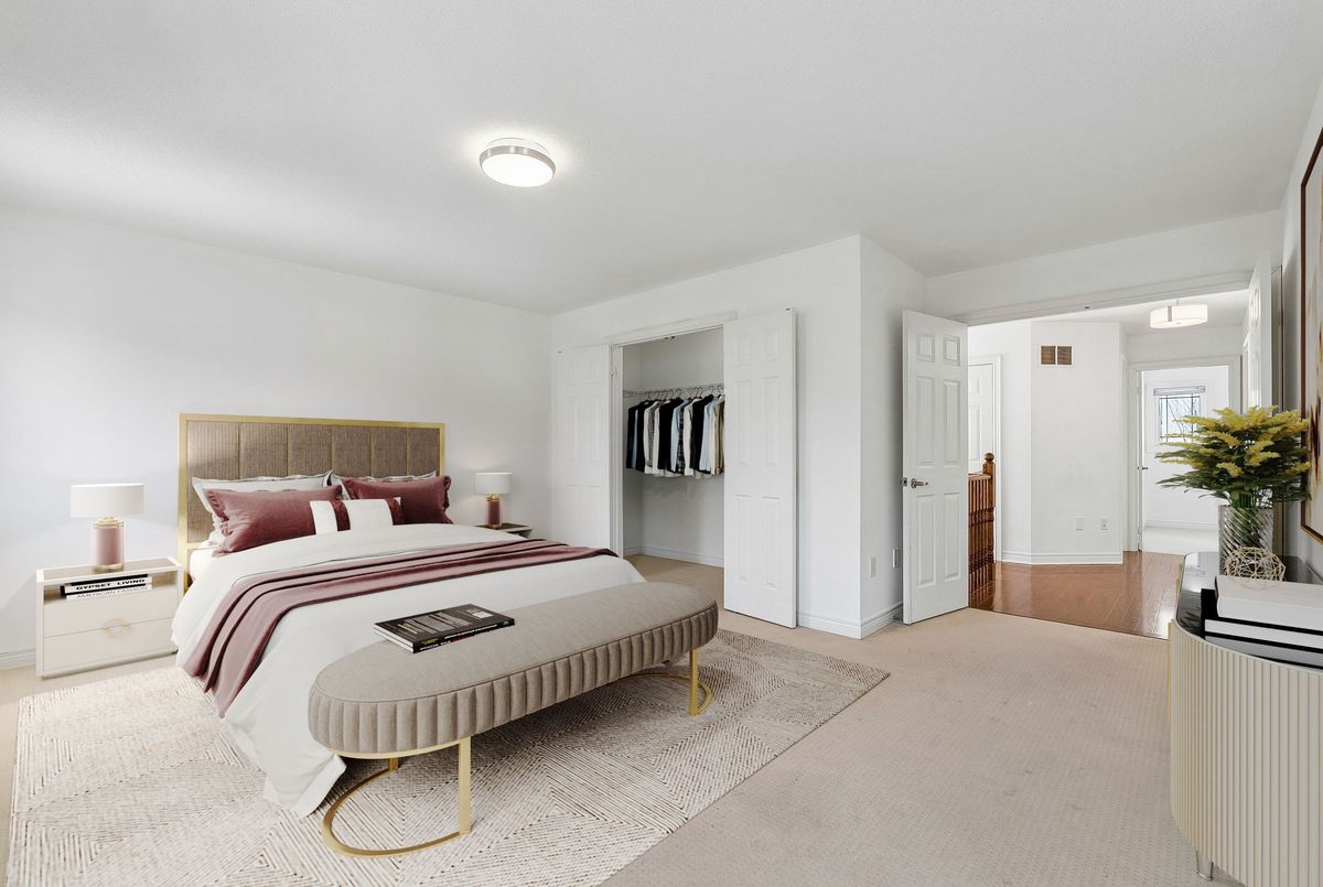 7 West Park Avenue Bradford West Gwillimbury 7 West Park Avenue Bradford West Gwillimbury