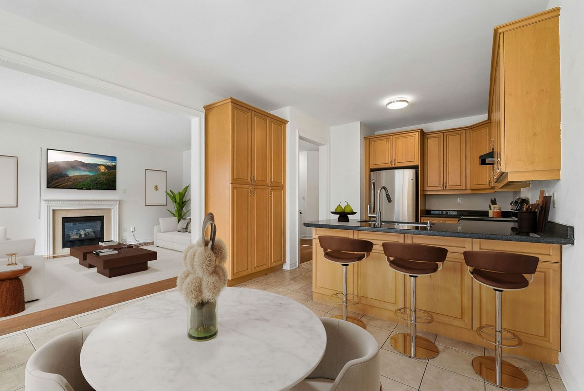 7 West Park Avenue Bradford West Gwillimbury 7 West Park Avenue Bradford West Gwillimbury