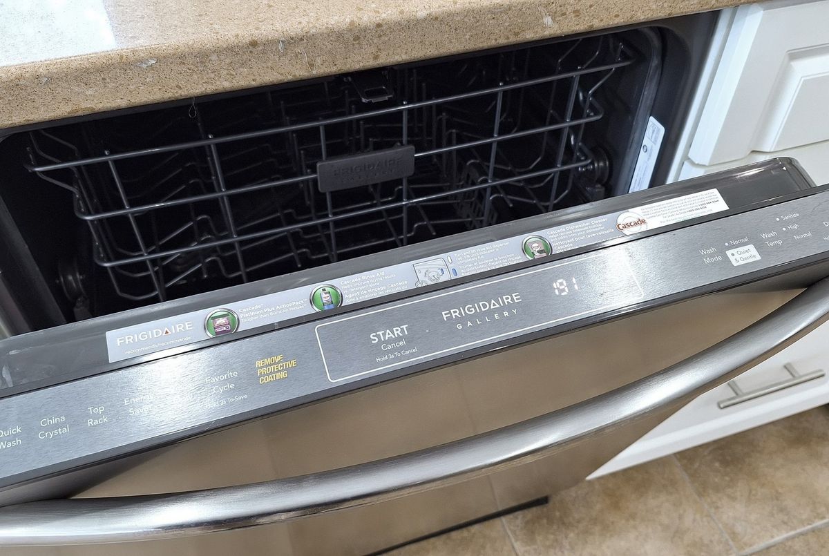 8 Townwood Drive Richmond Hill 8 Townwood Drive Richmond Hill