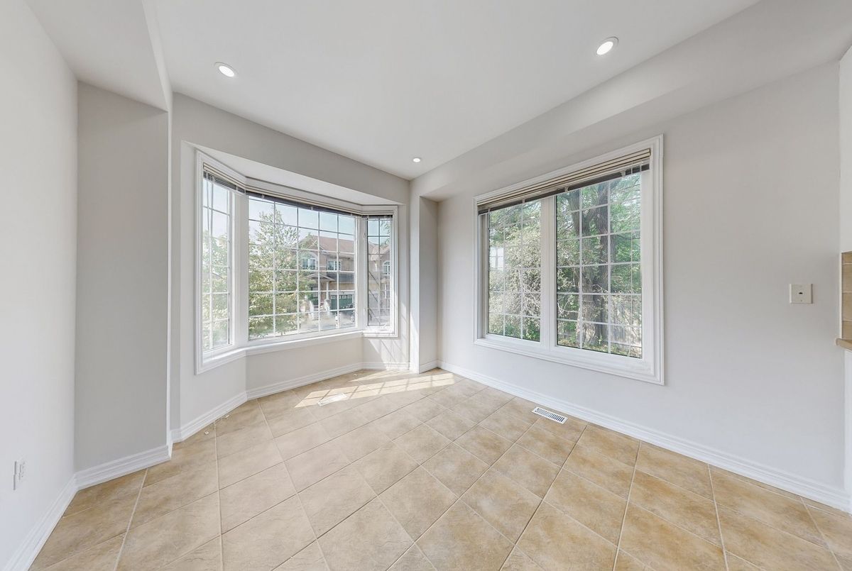 8 Townwood Drive Richmond Hill 8 Townwood Drive Richmond Hill