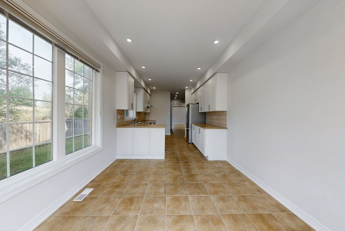 8 Townwood Drive Richmond Hill 8 Townwood Drive Richmond Hill