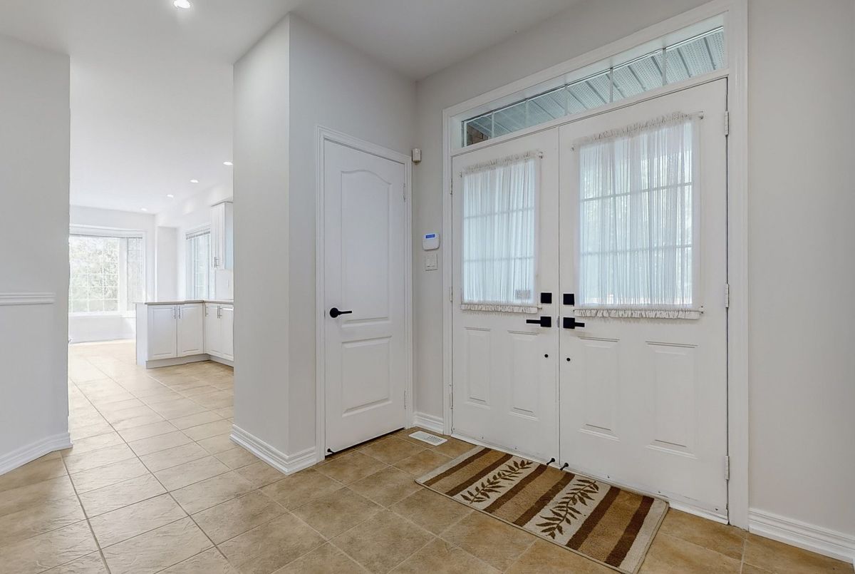 8 Townwood Drive Richmond Hill 8 Townwood Drive Richmond Hill