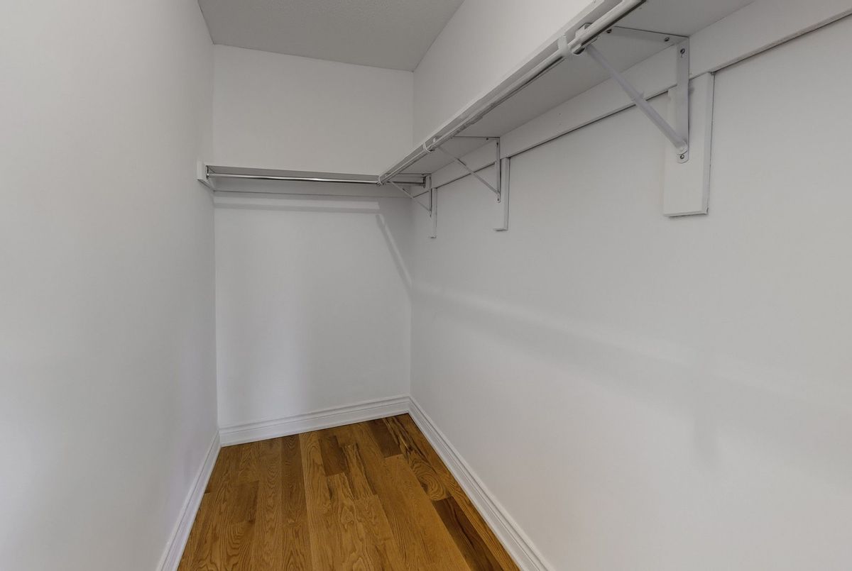 8 Townwood Drive Richmond Hill 8 Townwood Drive Richmond Hill