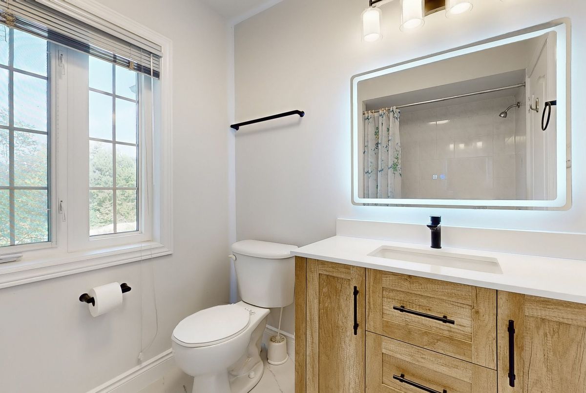 8 Townwood Drive Richmond Hill 8 Townwood Drive Richmond Hill