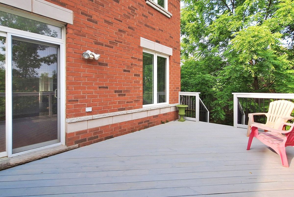 8 Townwood Drive Richmond Hill 8 Townwood Drive Richmond Hill