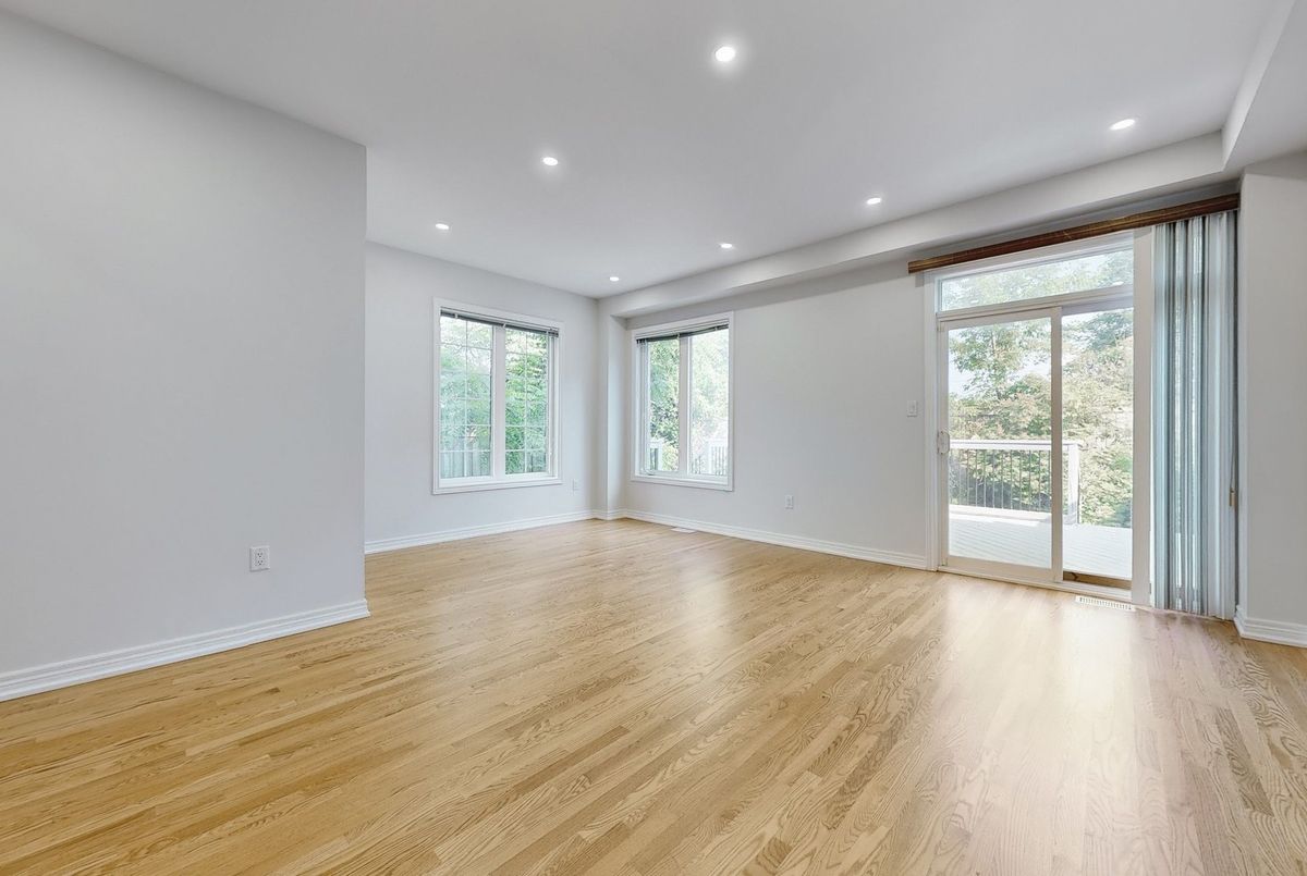 8 Townwood Drive Richmond Hill 8 Townwood Drive Richmond Hill