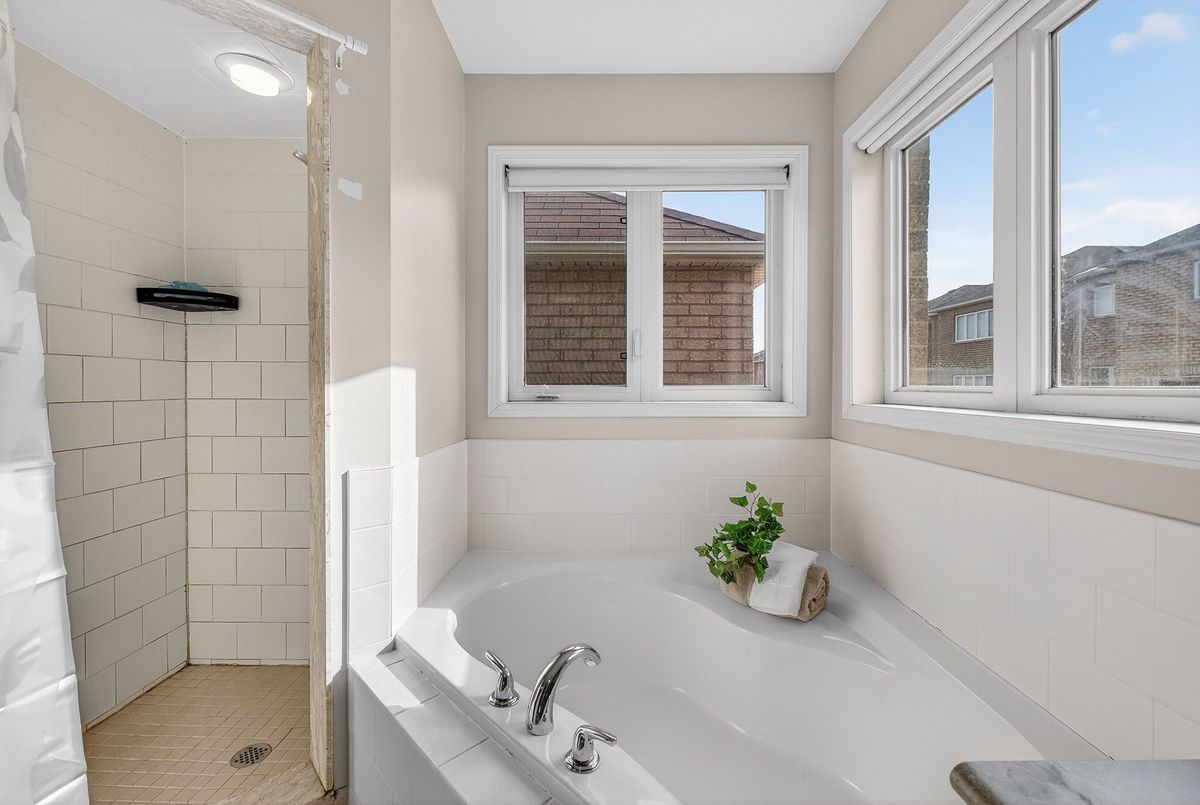 30 Catalpa Crescent Vaughan 30 Catalpa Crescent Vaughan