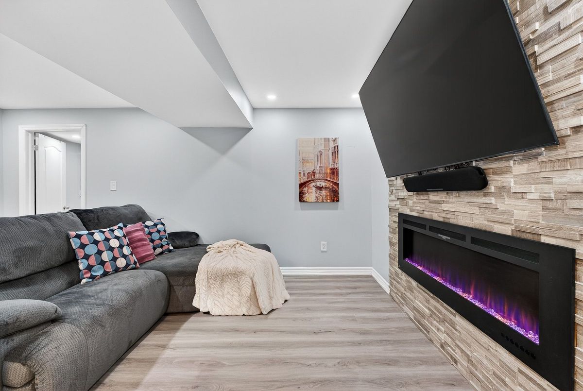 30 Catalpa Crescent Vaughan 30 Catalpa Crescent Vaughan