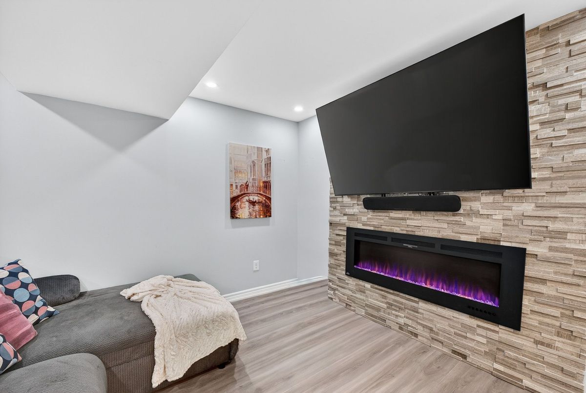 30 Catalpa Crescent Vaughan 30 Catalpa Crescent Vaughan