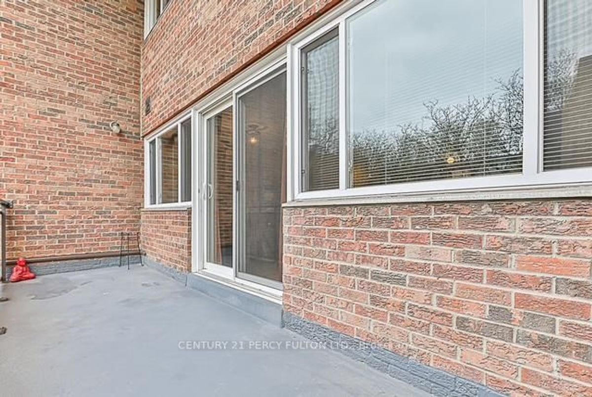 16B Elgin Street Markham 16B Elgin Street Markham