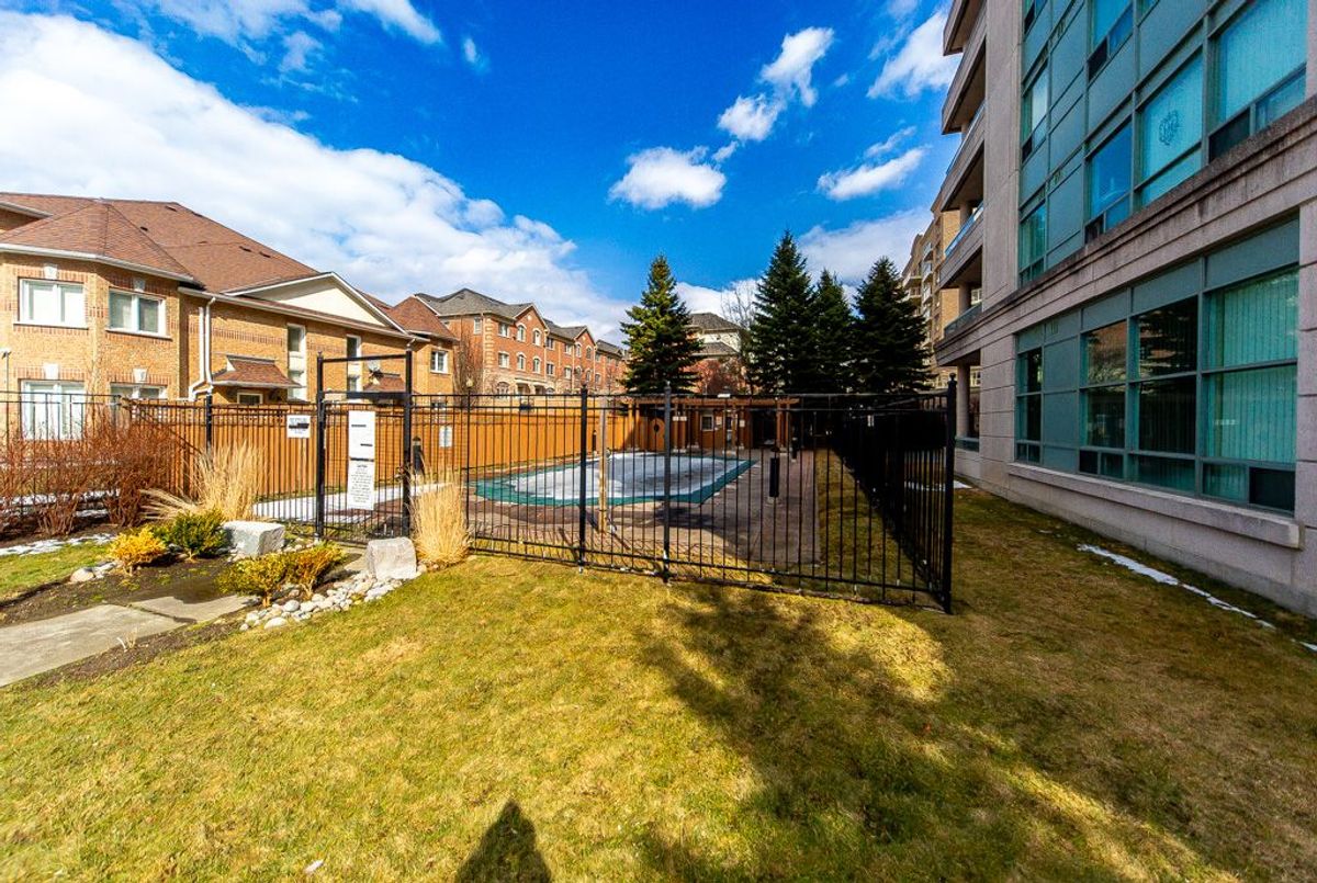 5 Emerald Lane Vaughan 5 Emerald Lane Vaughan